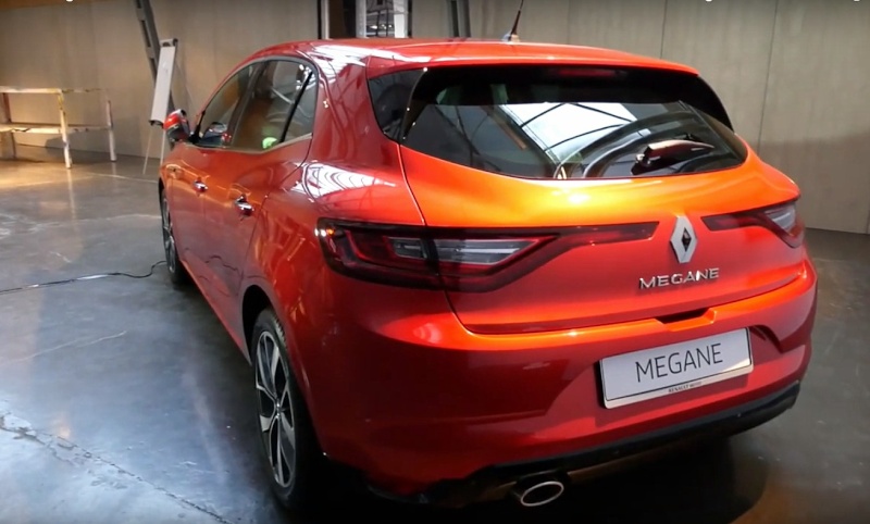 2015 - [Renault] Mégane IV [BFB] - Page 13 Projet23