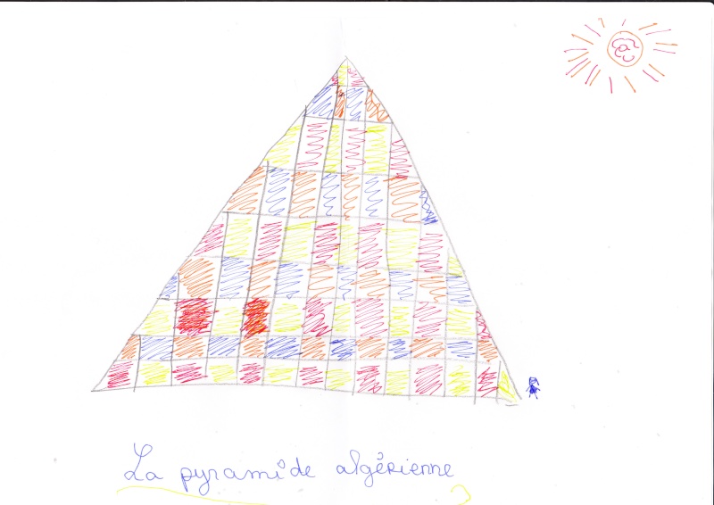 Le pyramide algérienne de Hélène et Chloé S. Img10