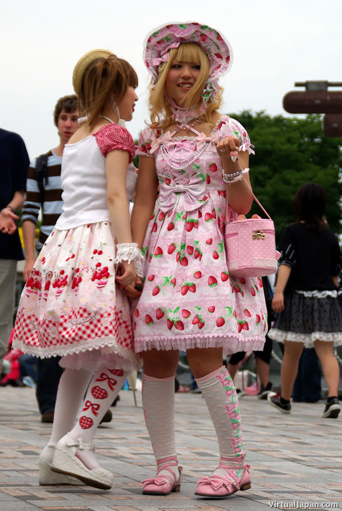 Sweet Lolita - Page 2 18120910