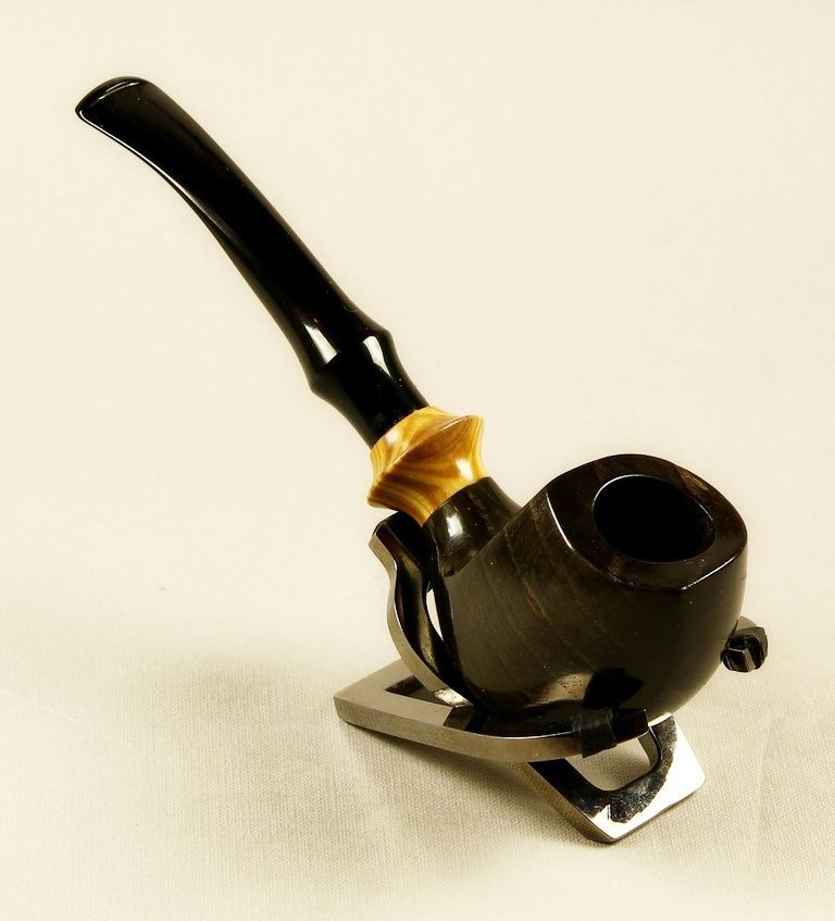 6 nouvelles pipes (morta) chez Davorin - Page 4 Pipe10