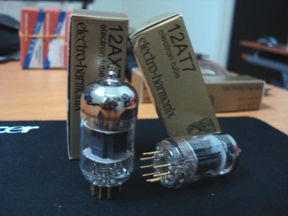Electro Harmonic gold pins 6922 tubes Dsc02530