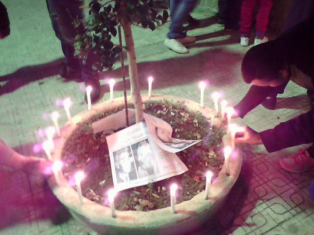 La population d’Aokas rend hommage à feu Hocine Ait Ahmed 93411110