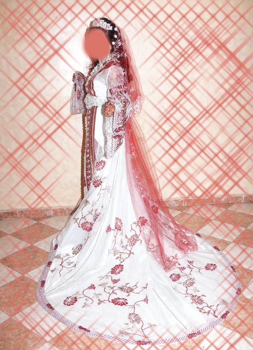  القفطان المغربي الرائع للعروس Nsaaya21