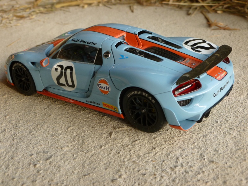 Porsche 918 Gulf version P1030928