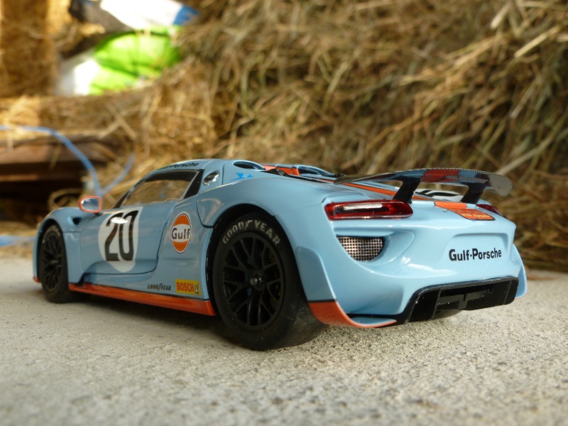 Porsche 918 Gulf version P1030929