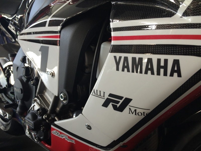 Yamaha R1 et R1M Crossplane 2015 ( sujet numero3 ) - Page 3 Image69