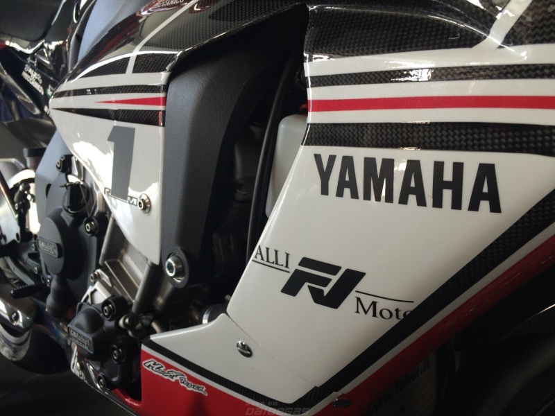 Yamaha R1 et R1M  Crossplane 2015 ( sujet numero3 ) - Page 3 Image69