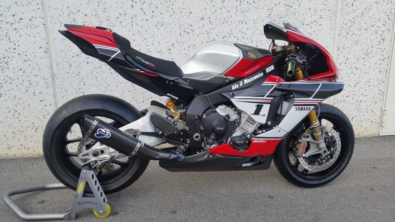 Yamaha R1 et R1M Crossplane 2015 ( sujet numero3 ) - Page 3 Image70