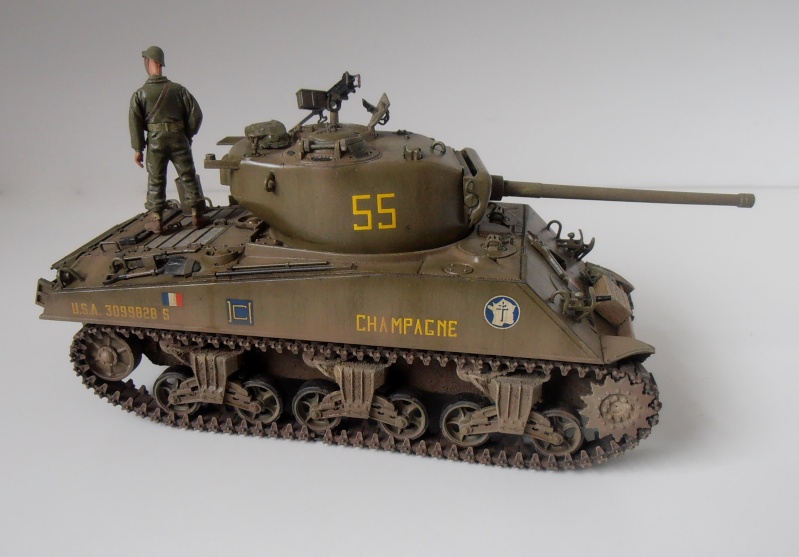 Infos sur sherman M4 105mm " La Marne " P4190711