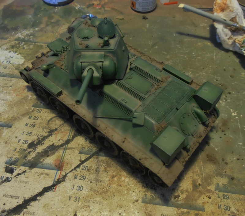 T-34 " K.O " ( Tamiya, Dragon au 1/35eme ). - Page 2 Pb291019
