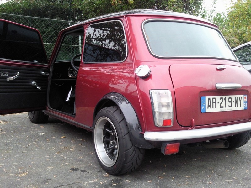 [MINI AUSTIN] Présentation de mon Austin Mini 1300 SPi Photo010