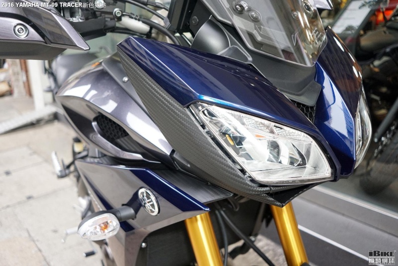 Tracer 2016 : couleur Mistral Grey Dsc03019