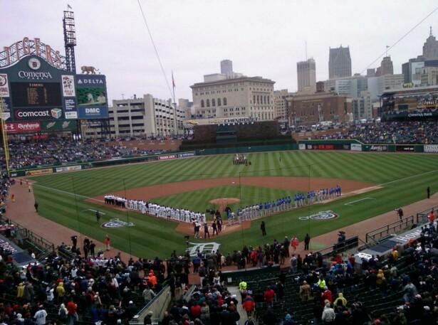 Tigers score early as they power past Royals, 5-2 on Opening Day Comeri14