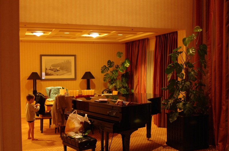 TR 10-12/01 dans la suite Vanderbilt a l’hôtel New York Inoubliable *vidéo bonus P.4* Imgp3210