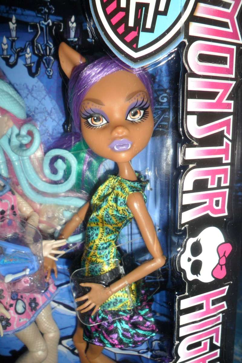 Les Monster High, les poupées que j'aurais aimé avoir petite... Nouveautés - Page 2 Sam_2034