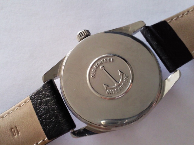 Les fonds ou couvercles des montres vintage Fond_b10
