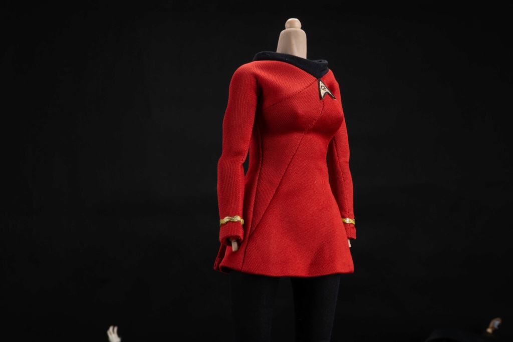 Exo-6 : Star Trek - Lieutenant Uhura 1/6 Scale 32441910