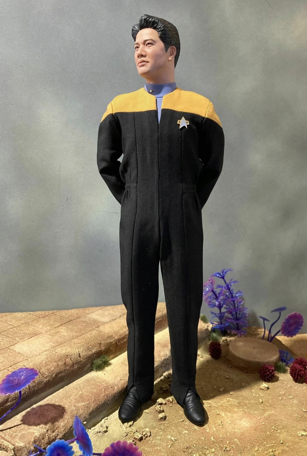 Exo-6 : Star Trek Voyager - Ensign Kim 1/6 Scale 35383310