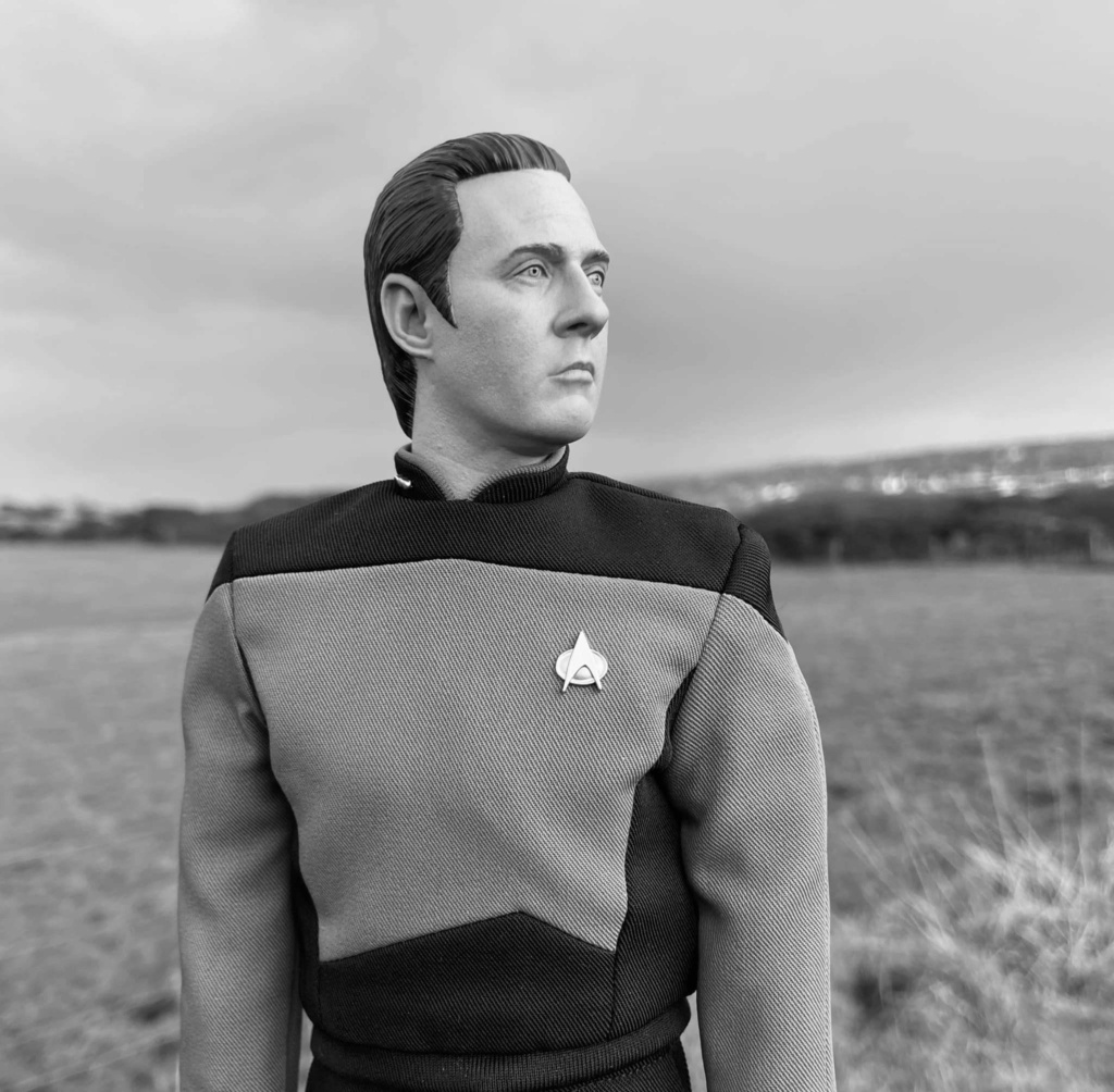 Exo-6 : Star Trek The Next Generation - Lieutenant Commander Data 1/6 Scale 41770810