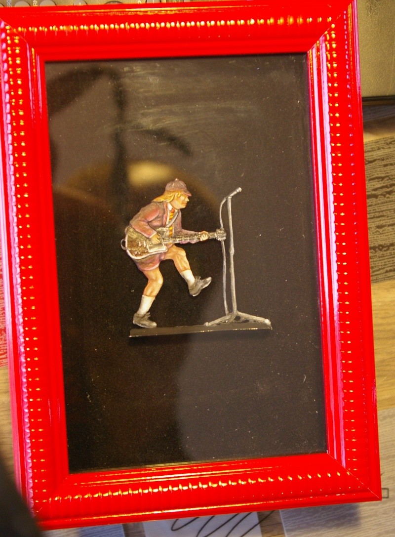 ac:dc angus young Cadres15