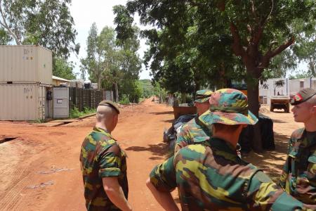 Intervention militaire au Mali - Opération Serval - Page 8 12284