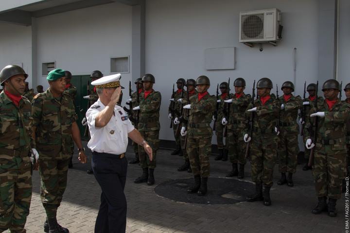 Surinamese National Army / Surinaamse Nationaal Leger ( SNL ) 13245