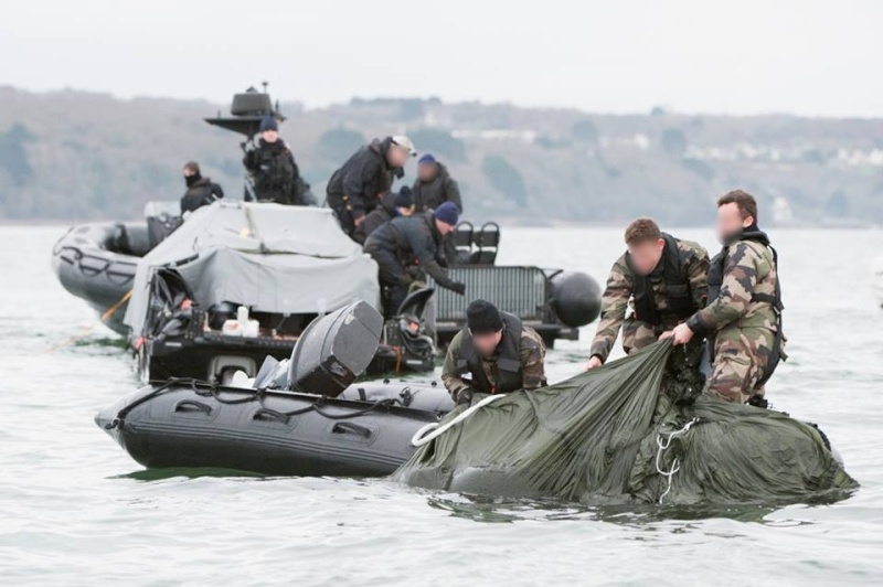 Armée Française / French Armed Forces - Page 33 16117