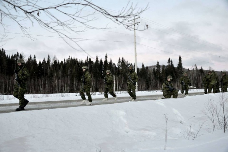 Armée canadienne/Canadian Armed Forces - Page 23 1870