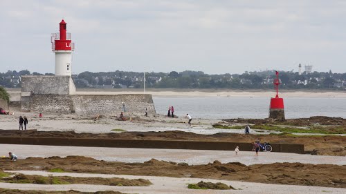 bateau phare - les phares en mer et à terre (1) - Page 51 87395710