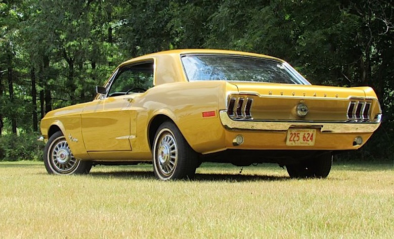 Édition spécial: 1968 Golden Mustang 1968_g13