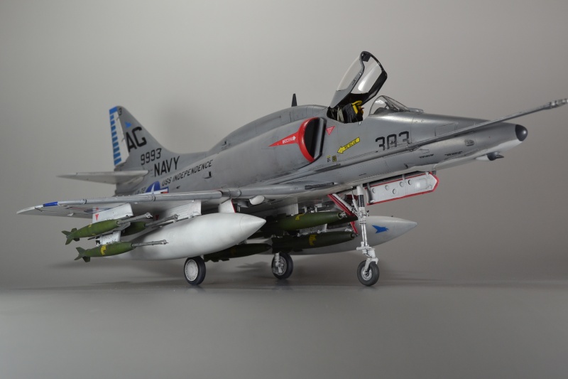 A-4E Skyhawk (Trumpeter) in 1:32 & F/A 18 E Super Hornet (Revell) 1:48 - Seite 2 Dsc_0022