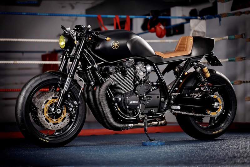 Yamaha XJR Yamaha10