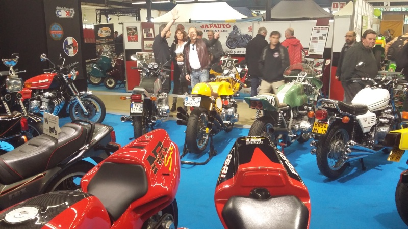 EXPO 6 Cylindres - salon Moto Legende 2015  20151112