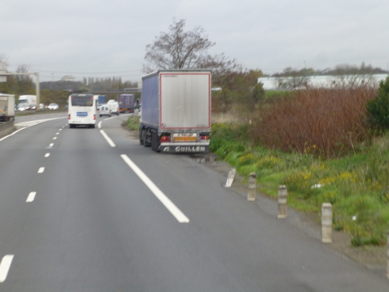 Les parkings d'autoroutes - Page 24 Papy_214