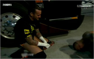 MAYHEM #4 - CM PUNK vs. MANDREWS Normal10