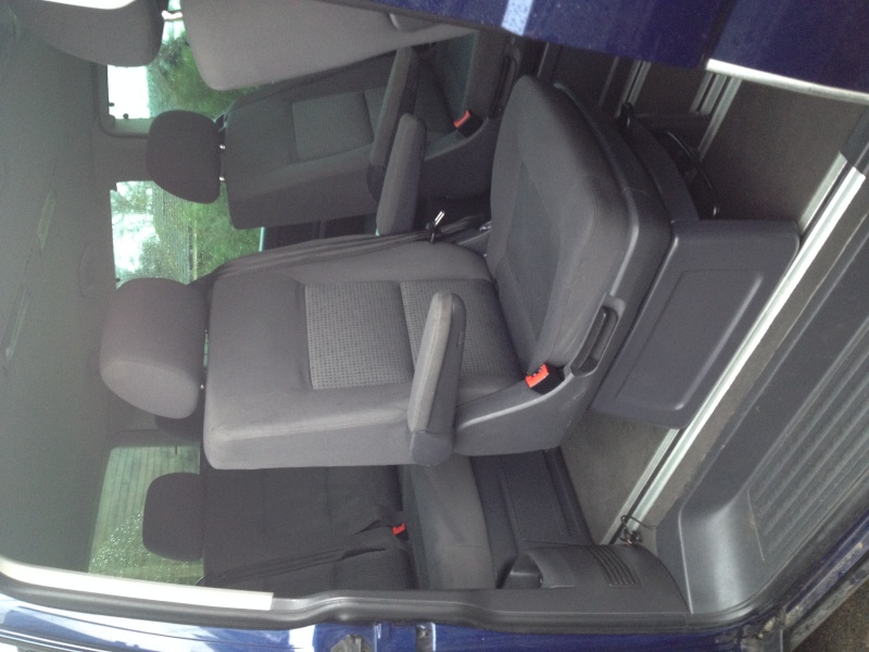 Bonjour vend Vw t5 174 ch T5 multivan confortline (2,5l tdi 174 cv Img_0716