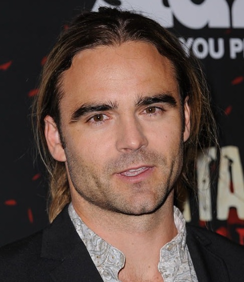 DUSTIN CLARE Dustin10