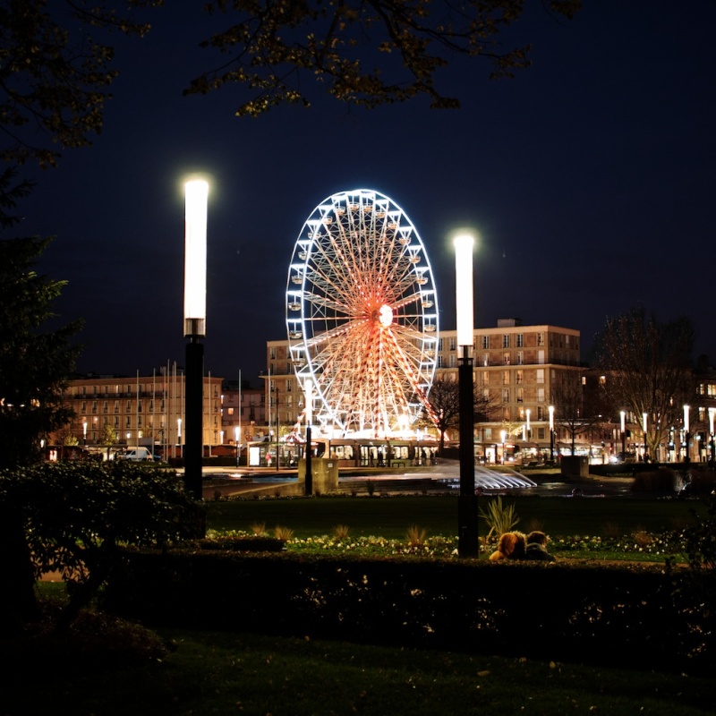 La nuit autour de l'Hôtel de Ville du Havre _b300010