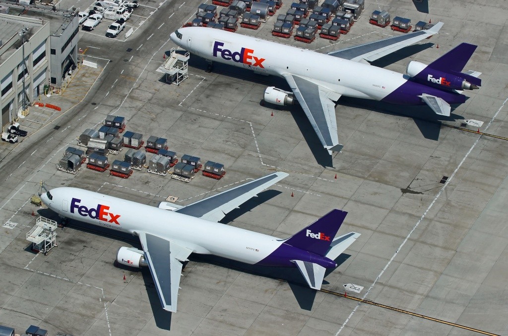 LAX 24.08.2015 - Air to Air Fedex_10