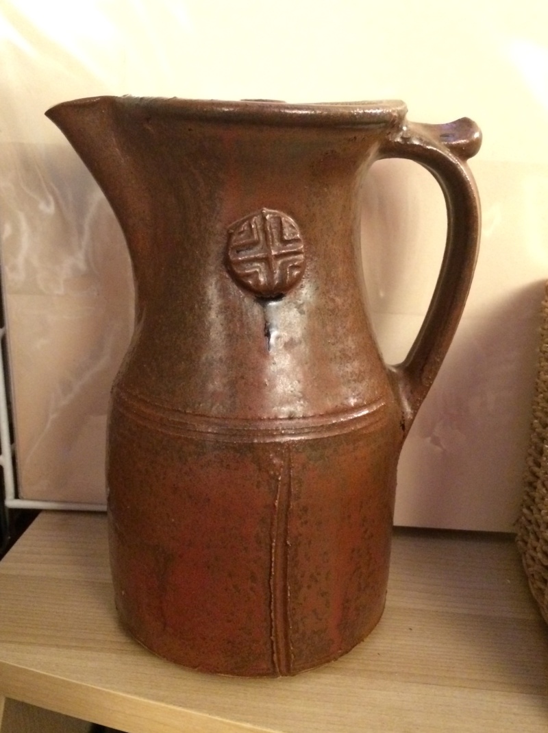 Large jug with prunts - Peter Snagge, Tichborne Pottery nr. Alresford Image140