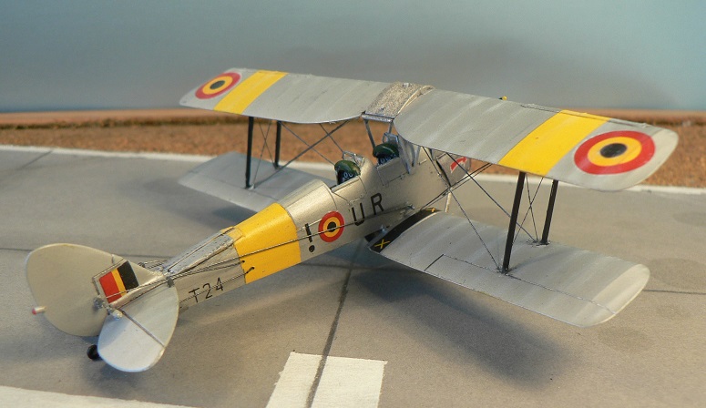 [GB AIRFIX] De Havilland 82 Tiger Moth - Page 2 8-411