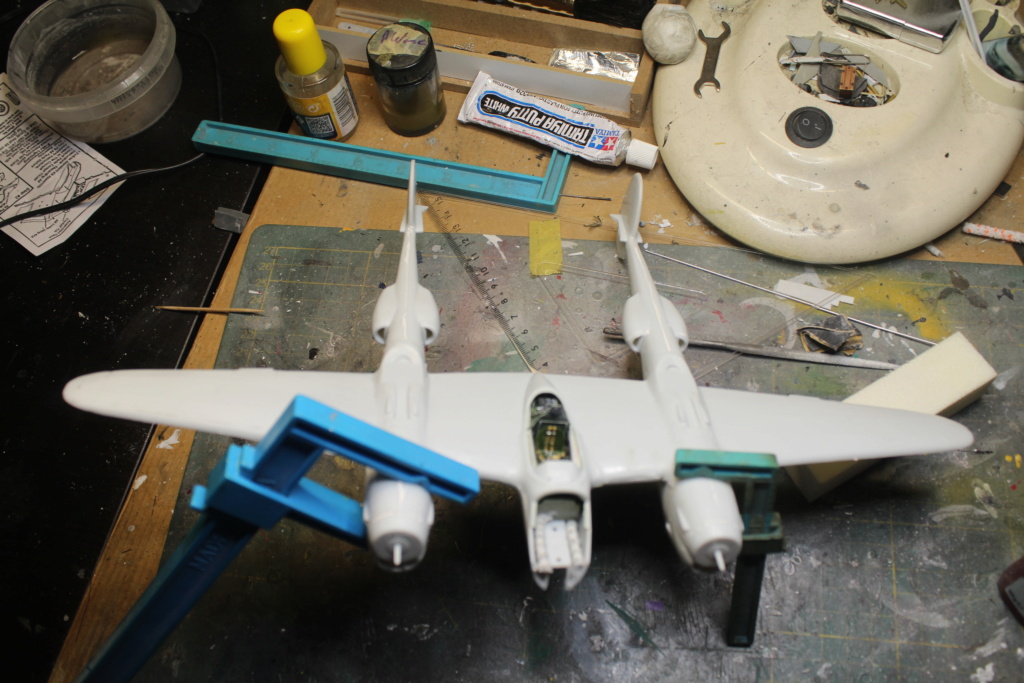 1/48 P-38 Arkansas express Minicraft - Page 6 Img_4311