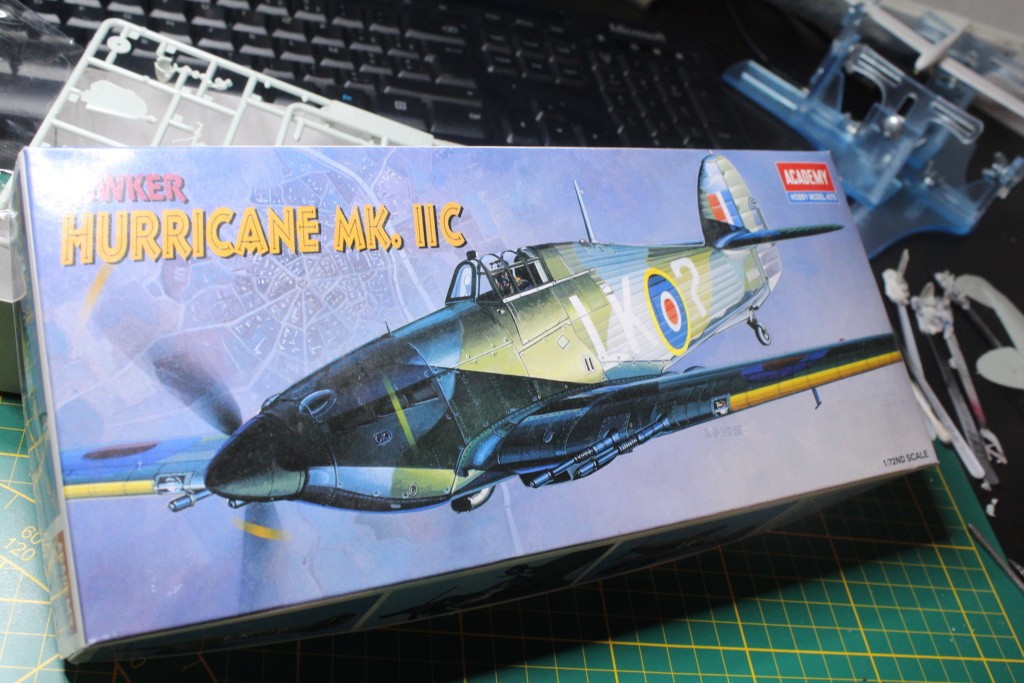 1/72 Hurricane MH II C Academy Img_6253