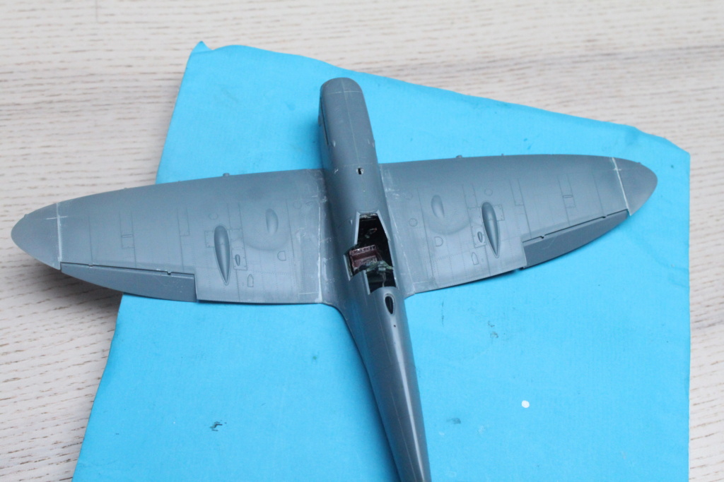 *1/48e Spitfire MkV B Late Eduard - Page 3 Img_9825