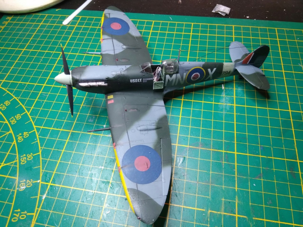 *1/48e Spitfire MkV B Late Eduard - Page 6 Thumbn12