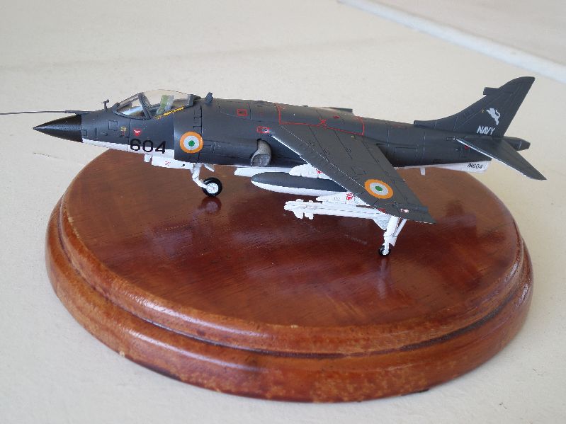 [airfix]  Sea Harrier FrsmkI Sea_ha12