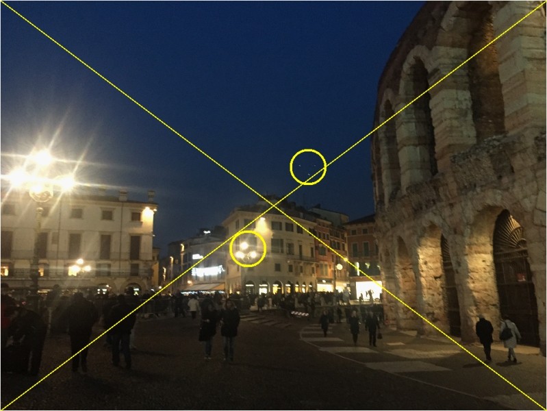 2015: le 01/01 à 17h14 - Ovni en Forme de triangle -  Ovnis à verone -Italie - Non précisé Soluti10