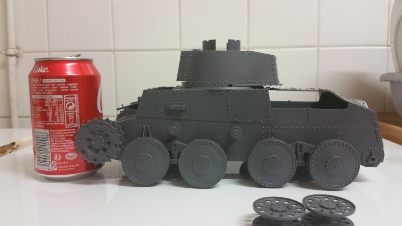 Panzer 38(T) Ausf.E/F - 1/16 - PANDA HOBBY. mise en boue - Page 2 20151226