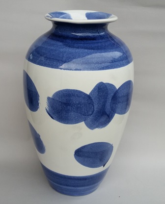 vase - For gallery Christine Harris Majolica Blue vase Christ10