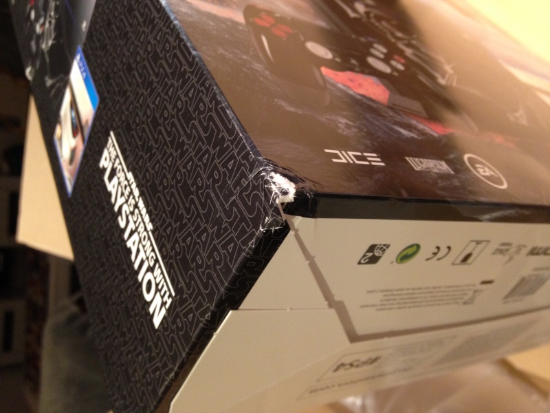 PS4 Star Wars Edition / Battlefront. Rejoindrez-vous le côté obscur ? - Page 13 Img_1310